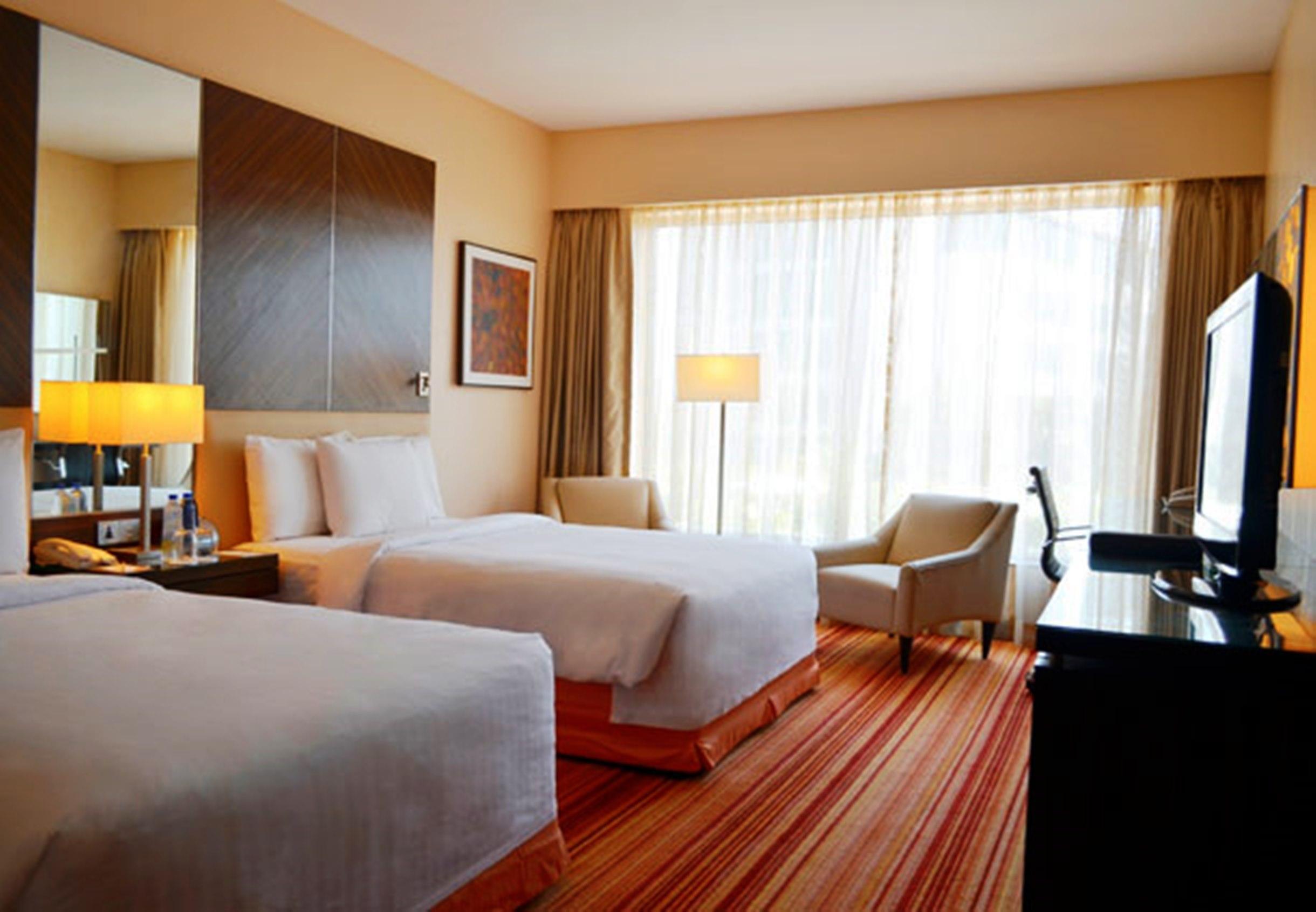 Courtyard By Marriott Mumbai International Airport Hotel Exterior photo Deluxe Room