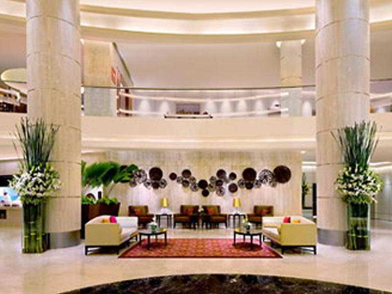 Courtyard By Marriott Mumbai International Airport Hotel Exterior photo The lobby of the hotel